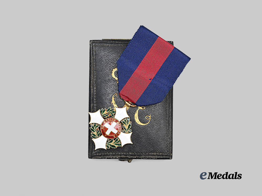 italy,_kingdom._a_military_order_of_savoy,_knight_in_gold,_c.1870_e_medals__e_u25337_4