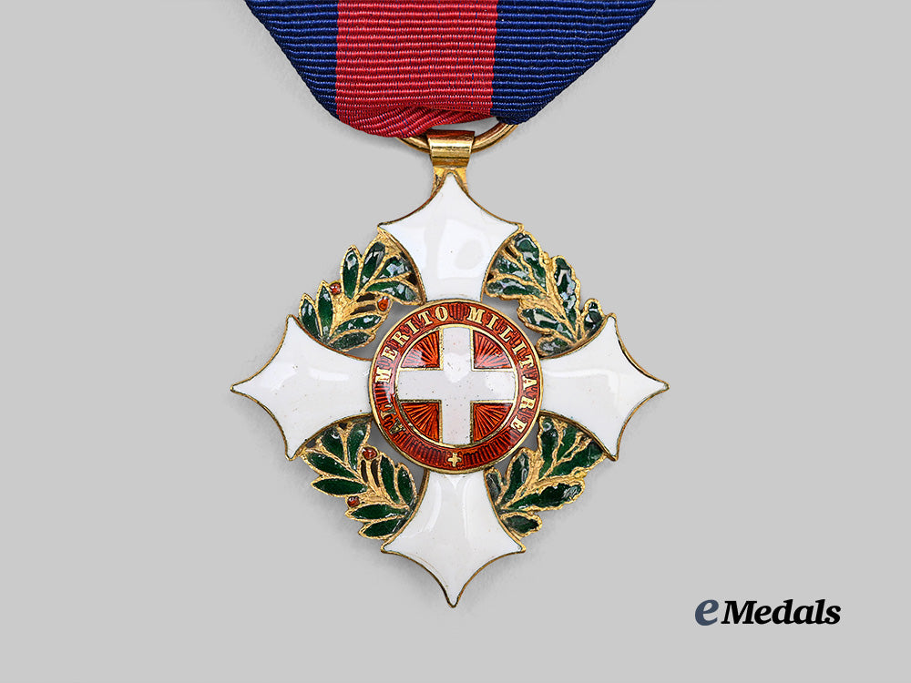 italy,_kingdom._a_military_order_of_savoy,_knight_in_gold,_c.1870_e_medals__e_u25337_6