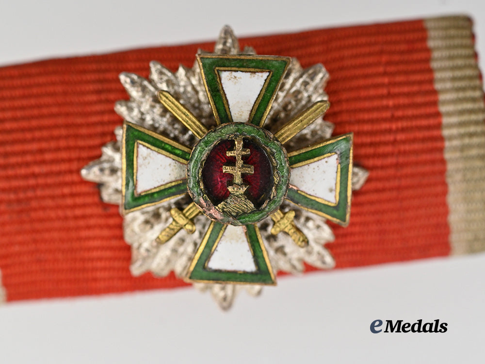 hungary,_kingdom._an_order_of_merit,_miniature_first_class_grand_cross_star,_military_division,_c.1940_e_medals__e_u25342_3