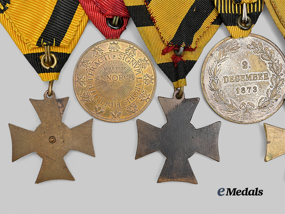austria,_imperial._a_lot_of_decorations&_awards_e_medals__e_u25365_7