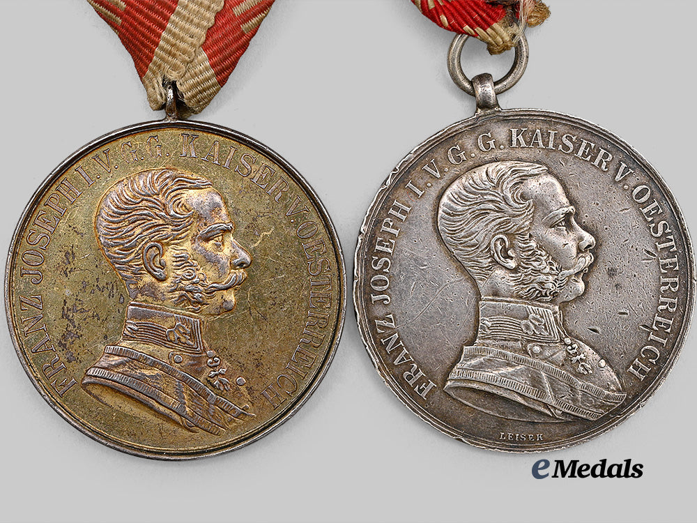 austria,_imperial._a_pair_of_bravery_medals,_dedicated_e_medals__e_u25374_3