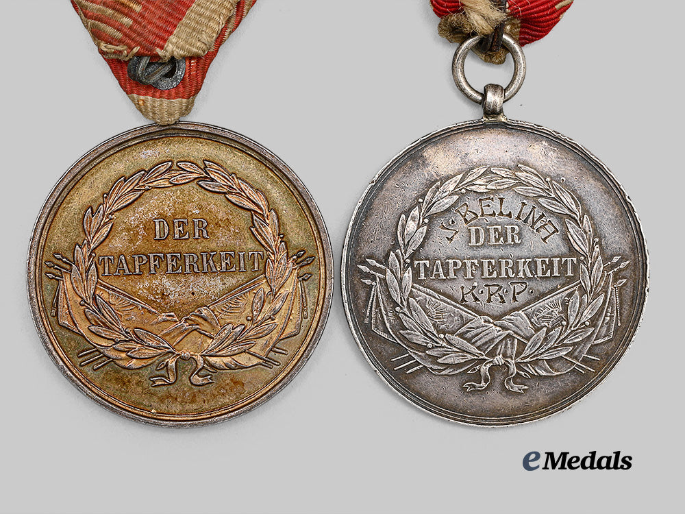 austria,_imperial._a_pair_of_bravery_medals,_dedicated_e_medals__e_u25374_5