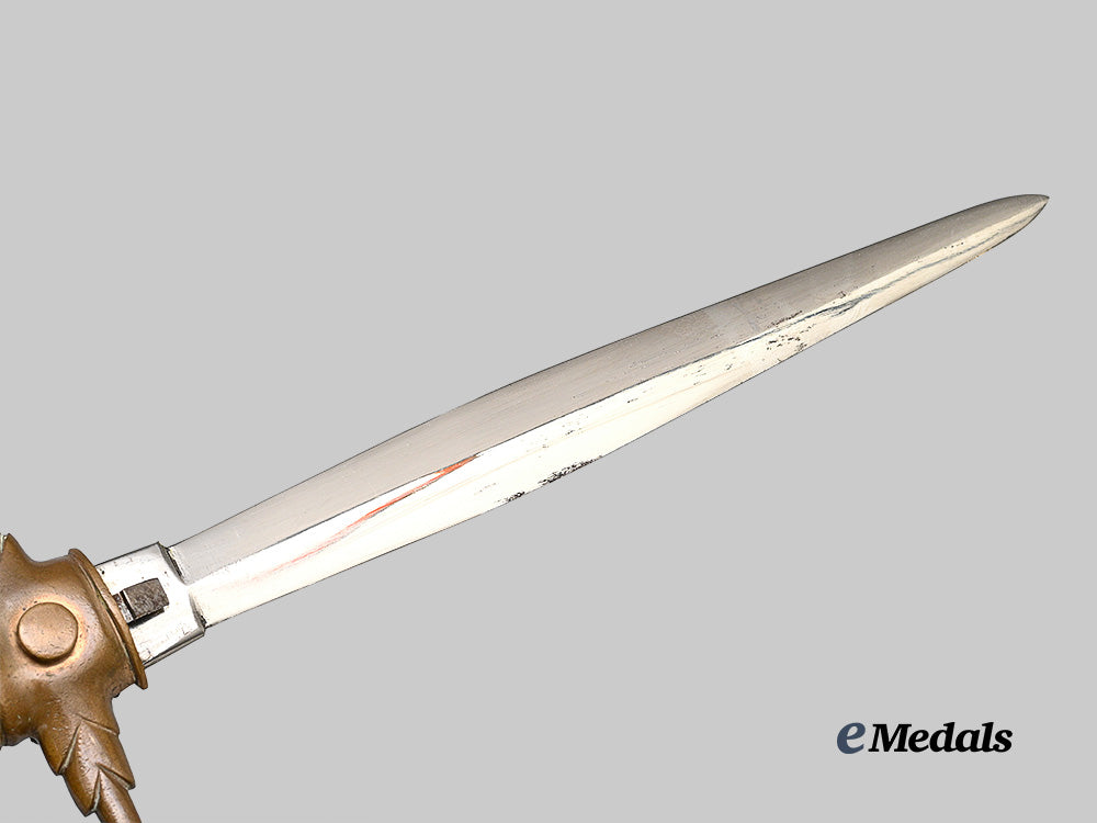 hungary,_kingdom._a_royal_fire_brigade_dress_dagger,_c.1935_e_medals__e_u25377_9