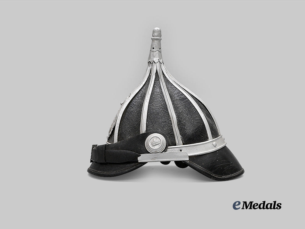 hungary,_kingdom._a_royal_police_zrínyi_helmet,_cavalry_version,_c.1945_e_medals__e_u25378_3