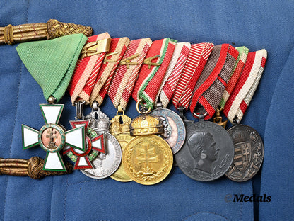 hungary,_kingdom._a_superb_m1911_austro-_hungarian_army_generalmajor's_waffenrock_e_medals__e_u25407_10