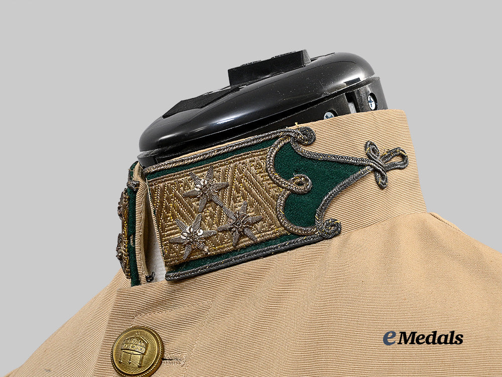 hungary,_kingdom._a_magyar_királyi_honvédség_colonel(_ezredes)_m1908_summer_tunic_e_medals__e_u25408_10