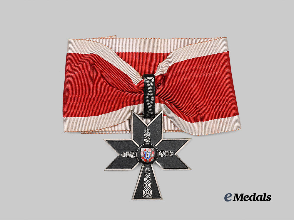 croatia,_independent_state._a_rare_and_mint_order_of_the_iron_trefoil,_i_class_cross,_by_braća_knaus_e_medals__e_u25421_2