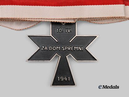 croatia,_independent_state._a_rare_and_mint_order_of_the_iron_trefoil,_i_class_cross,_by_braća_knaus_e_medals__e_u25421_5