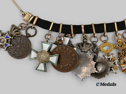 italy,_kingdom._a_miniature_chain_with_thirteen_decorations_e_medals__e_u25443_9