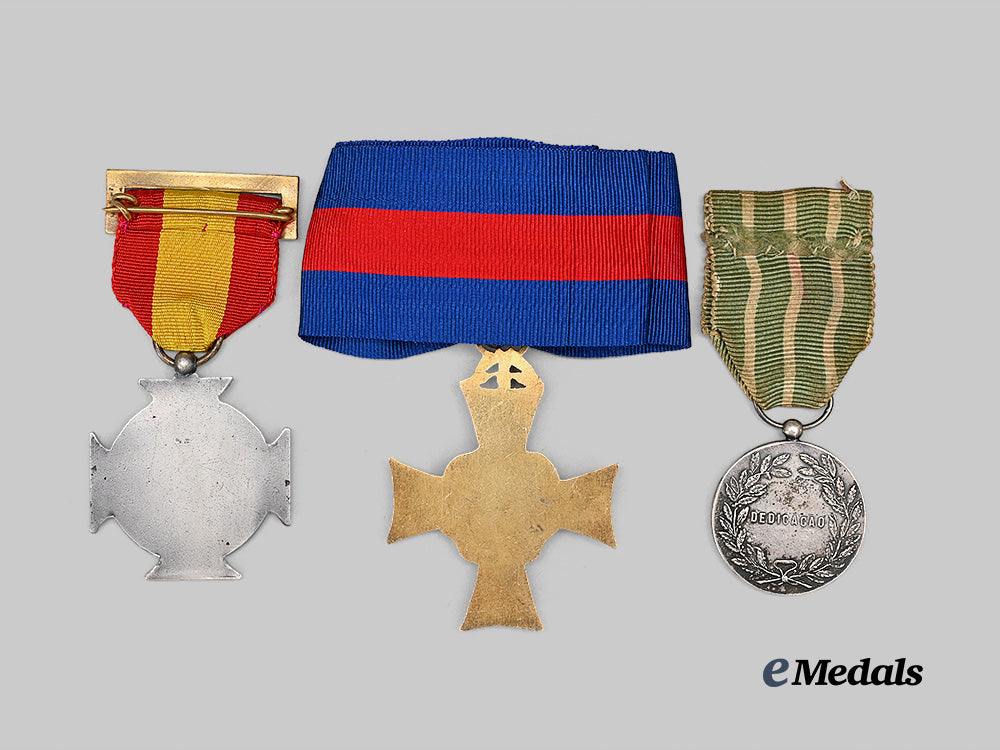 europe._three_medals&_awards_e_medals__e_u25475_4