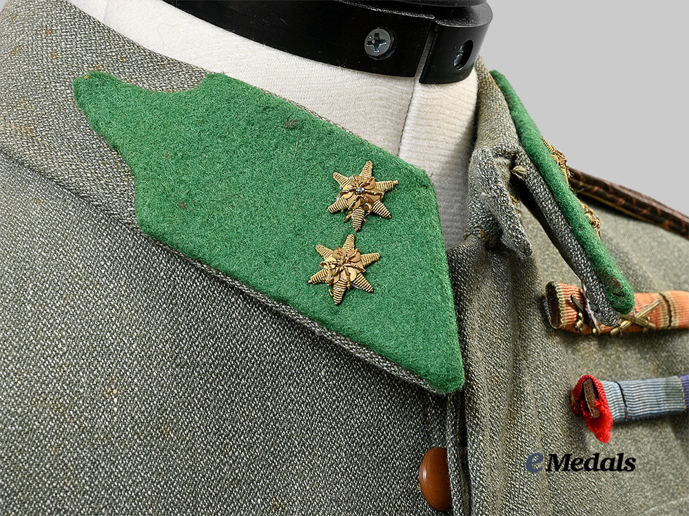 a_rare_second_war_hungarian_paratroopers_tunic_e_medals__e_u8970_8