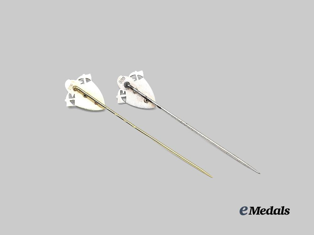 two_german_fireman's_long_service_pins;_silver&_gold_e_medals__g17527_5