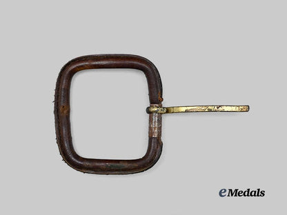 an_unidentified_second_war_period_german_single_claw_open_leather_buckle_e_medals__g20464_3
