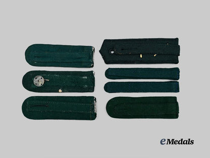seven_customs(_national_fiscal_administration)_rank_shoulder_boards_e_medals__g21381_3