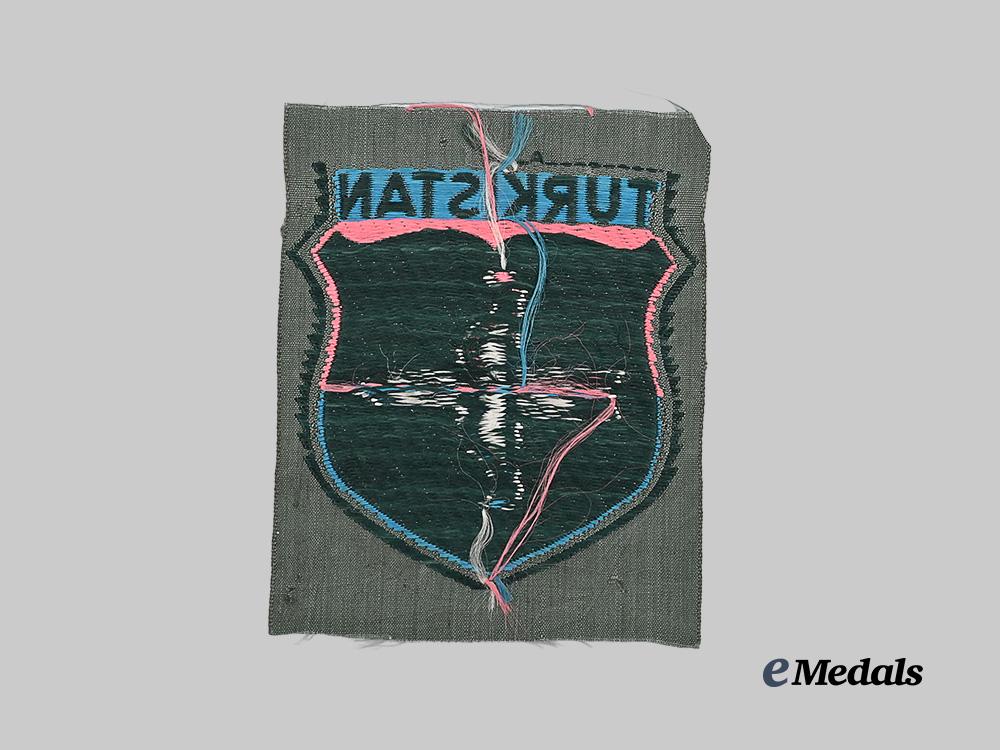 germany,_heer._a_turkestan_legion_volunteer’s_sleeve_shield,_first_pattern_e_medals__g26936_3