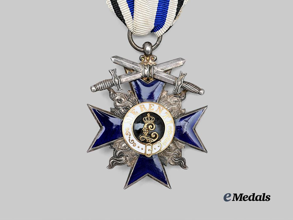 bavaria,_kingdom._an_order_of_military_merit,_i_v_class_cross_with_swords,_by_jacob_leser_e_medals__g27330_3