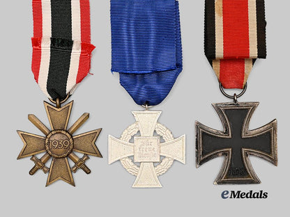 germany,_third_reich._a_mixed_lot_of_awards_for_military_and_civil_service_e_medals__g31336_6