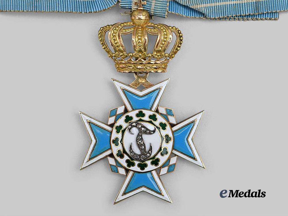 bavaria,_kingdom._a_theresia_order_in_gold,_with_brilliants,_by_eduard_quellhorst,_c.1880_e_medals__g41422_3