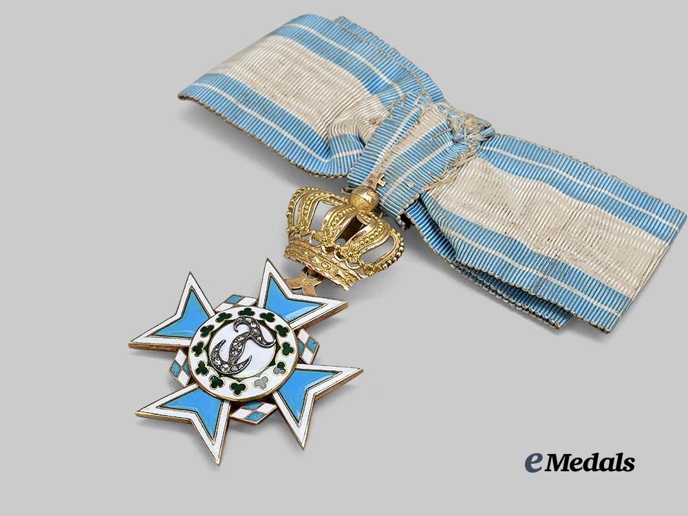 bavaria,_kingdom._a_theresia_order_in_gold,_with_brilliants,_by_eduard_quellhorst,_c.1880_e_medals__g41422_9