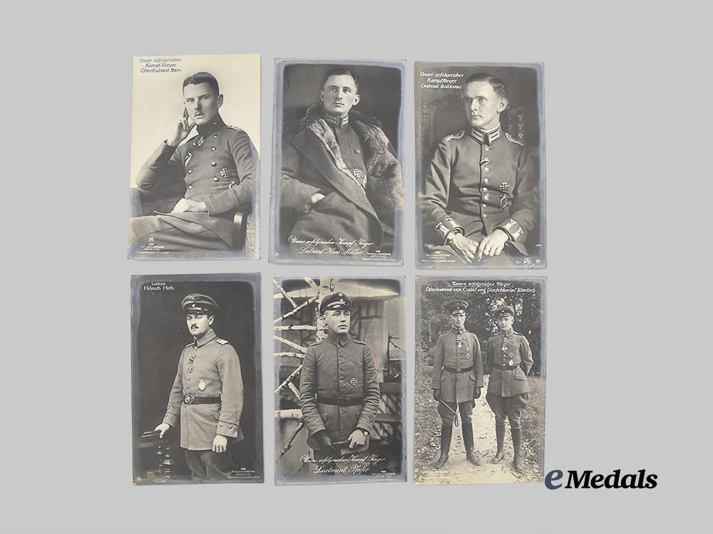 germany,_imperial._a_lot_of_postcards_of_first_world_war_flying_aces_and_air_force_personnel_e_medals__g49541_3