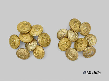 germany,_kriegsmarine._a_lot_of_uniform_buttons_e_medals__g50335_2