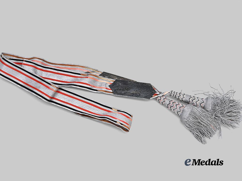 germany,_wehrmacht._a_general_standard_flag_banderole_e_medals__g59231_6