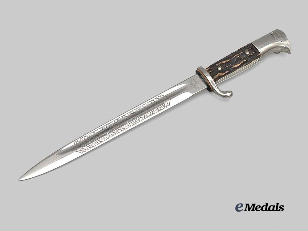 germany,_heer._an_infanterie-_regiment41_commemorative_service_bayonet,_by_p._d._lüneschloss_e_medals__g59588_5