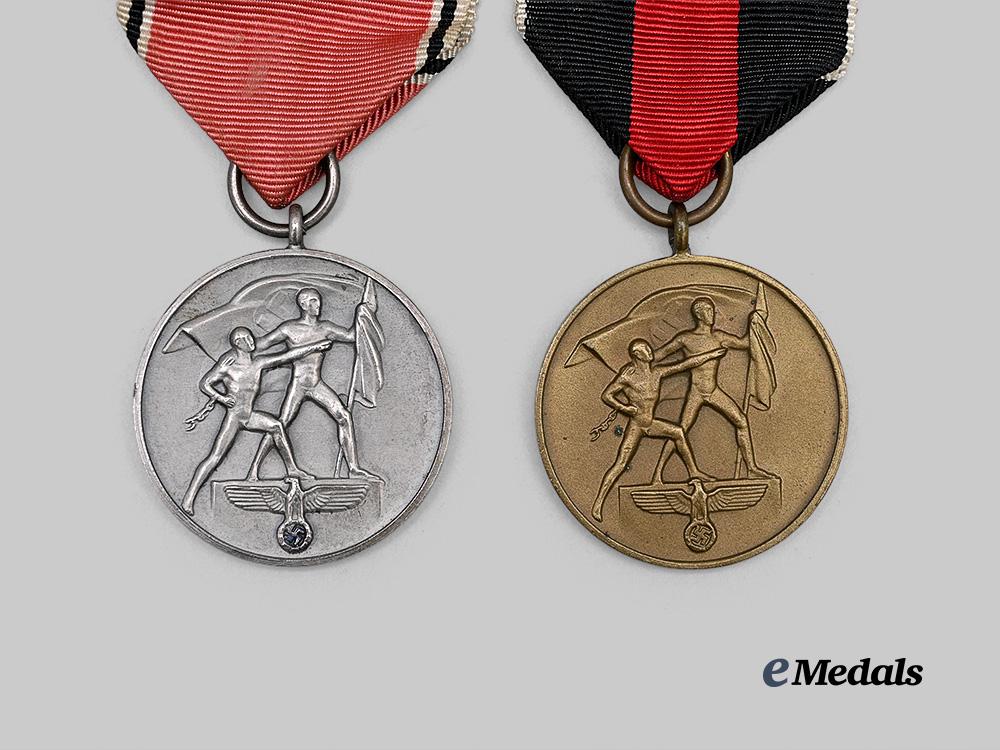 germany,_third_reich._a_pair_of_occupation_medals,_with_cases_e_medals__g60027_6