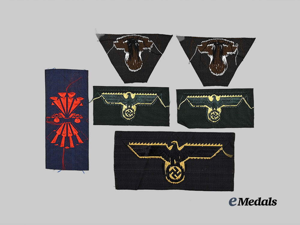 germany,_third_reich._a_lot_of_mint_uniform_insignia_e_medals__g60614_3