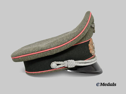 germany,_heer._an_armoured_troops_officer’s_visor_cap_e_medals__g60839_5