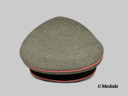 germany,_heer._an_armoured_troops_officer’s_visor_cap_e_medals__g60839_7