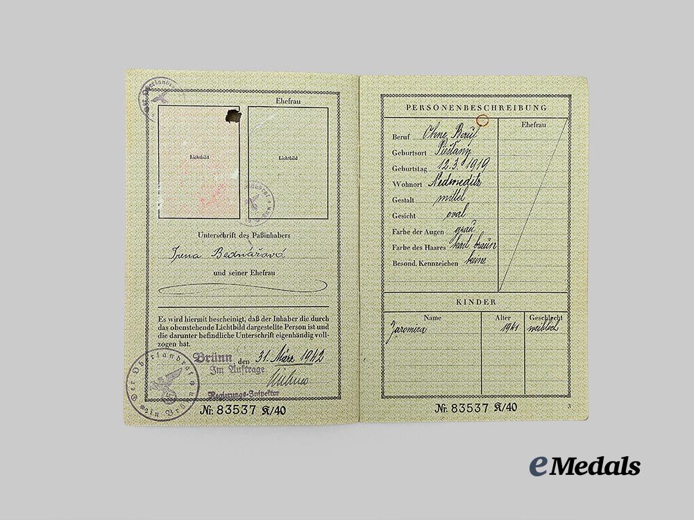 germany,_third_reich._a_lot_of_identity_documents_to_the_bednár_family,_protectorate_of_bohemia_and_moravia_e_medals__g608_5