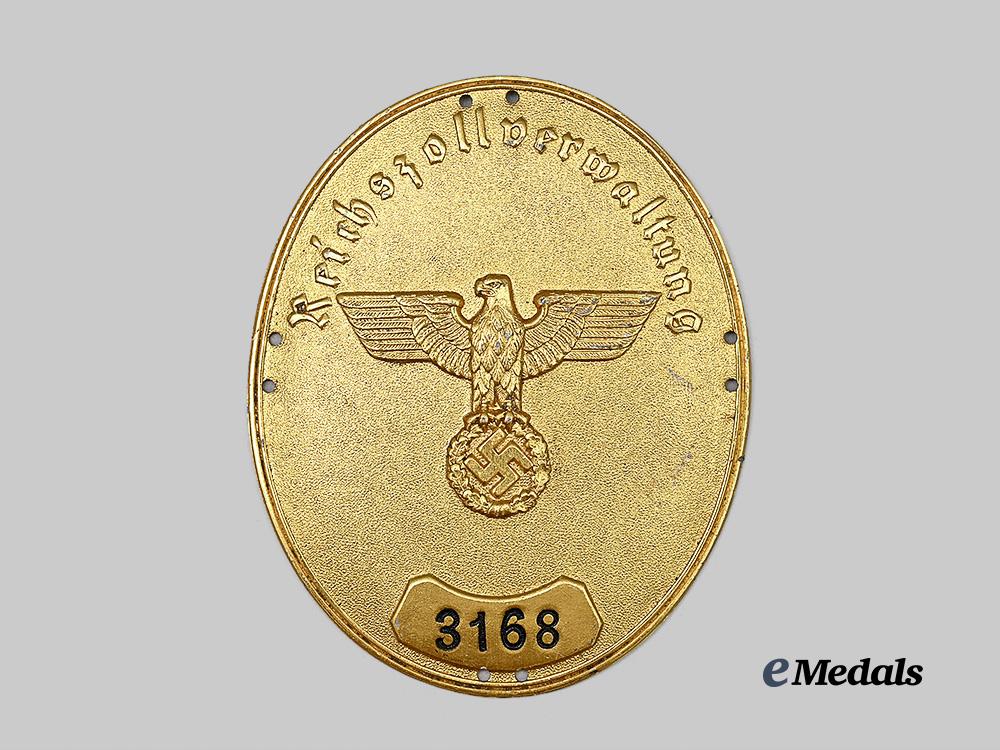 germany,_third_reich._a_reichszollverwaltung_sleeve_shield_e_medals__g60908_2