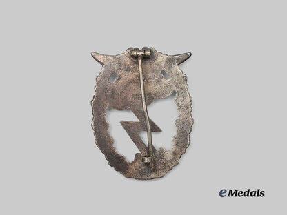 germany,_luftwaffe._a_ground_assault_badge,_with_issue_package,_by_g._h._osang_e_medals__g60911_5