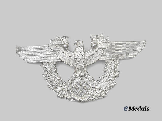 germany,_ordnungspolizei._an_enlisted_ranks_shako_plate_e_medals__g60918_2