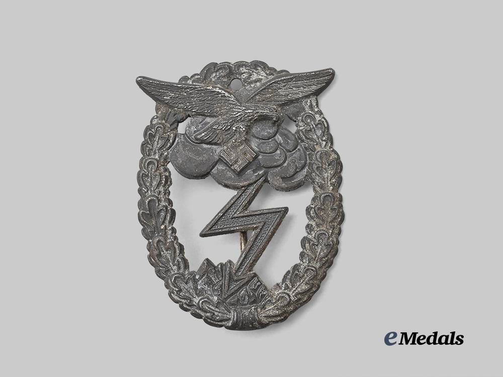 germany,_luftwaffe._a_ground_assault_badge,_by_arno_wallpach_e_medals__g60922_2