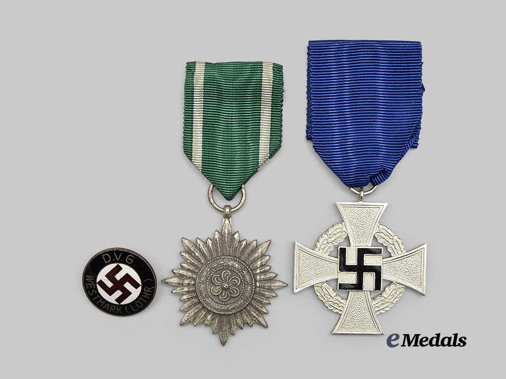 germany,_third_reich._a_mixed_lot_of_awards_and_badges_e_medals__g60938_2