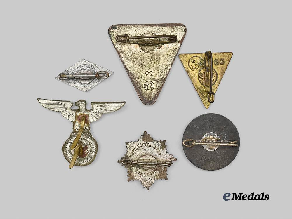 germany,_third_reich._a_mixed_lot_of_badges_e_medals__g60943_3