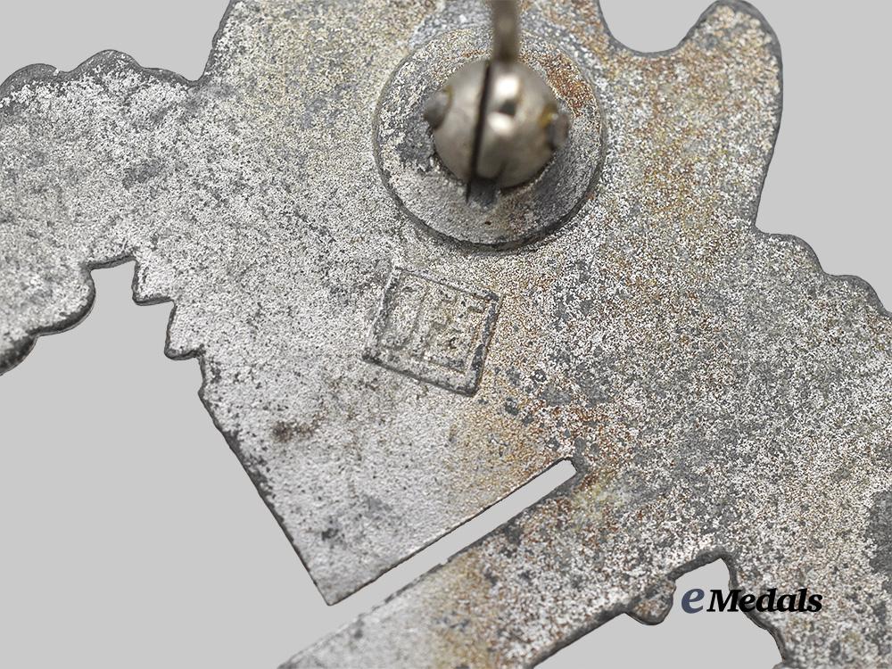 germany,_wehrmacht._an_infantry_assault_badge,_silver_grade,_by_josef_feix&_söhne_e_medals__g60948_5