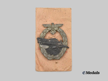 germany,_kriegsmarine._an_s-_boat_badge,_type_i_i,_by_schwerin_e_medals__g60950_3