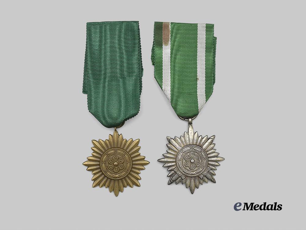 germany,_wehrmacht._a_pair_of_eastern_peoples_decorations,_i_i_class,_for_merit_and_bravery_e_medals__g60956_2