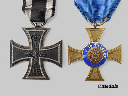 germany,_imperial._a_pair_of_awards_for_civil_and_military_merit_e_medals__g60970_5