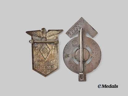 germany,_h_j._a_pair_of_badges_e_medals__g60979_4
