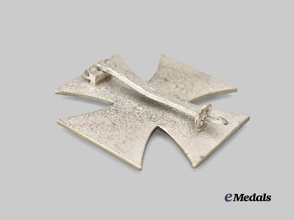 germany,_wehrmacht._a_mint1939_iron_cross_i_class,_by_friedrich_orth_e_medals__g60980_4