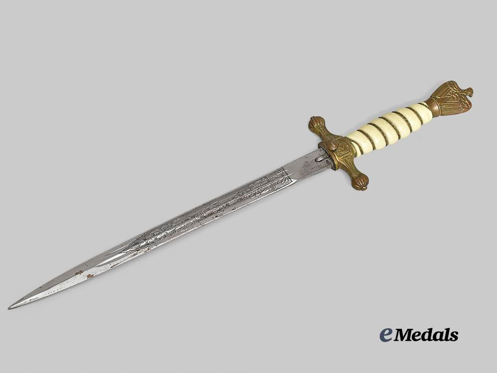 germany,_kriegsmarine._an_officer’s_dress_dagger,_by_weyersberg,_kirschbaum&_cie_e_medals__g61005_4