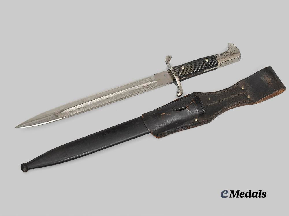 germany,_ordnungspolizei._a_feuerschutzpolizei_dress_bayonet,_owner_engraved_example_by_h_a_c_o_e_medals__g61007_3