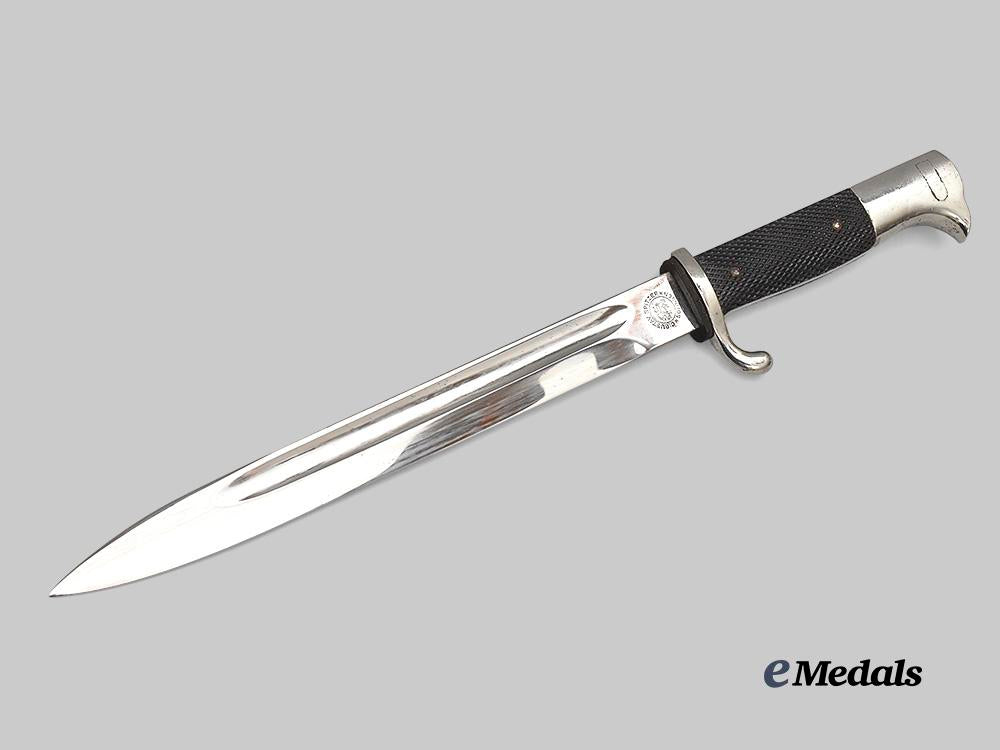 germany,_luftwaffe._a_commemorative_service_bayonet,_with_engraving,_by_gustav_spitzer_e_medals__g61015_4