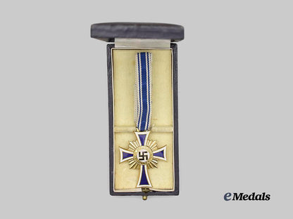 germany,_third_reich._an_honour_cross_of_the_german_mother,_gold_grade_with_case,_by_b._h._mayer_e_medals__g61020_3