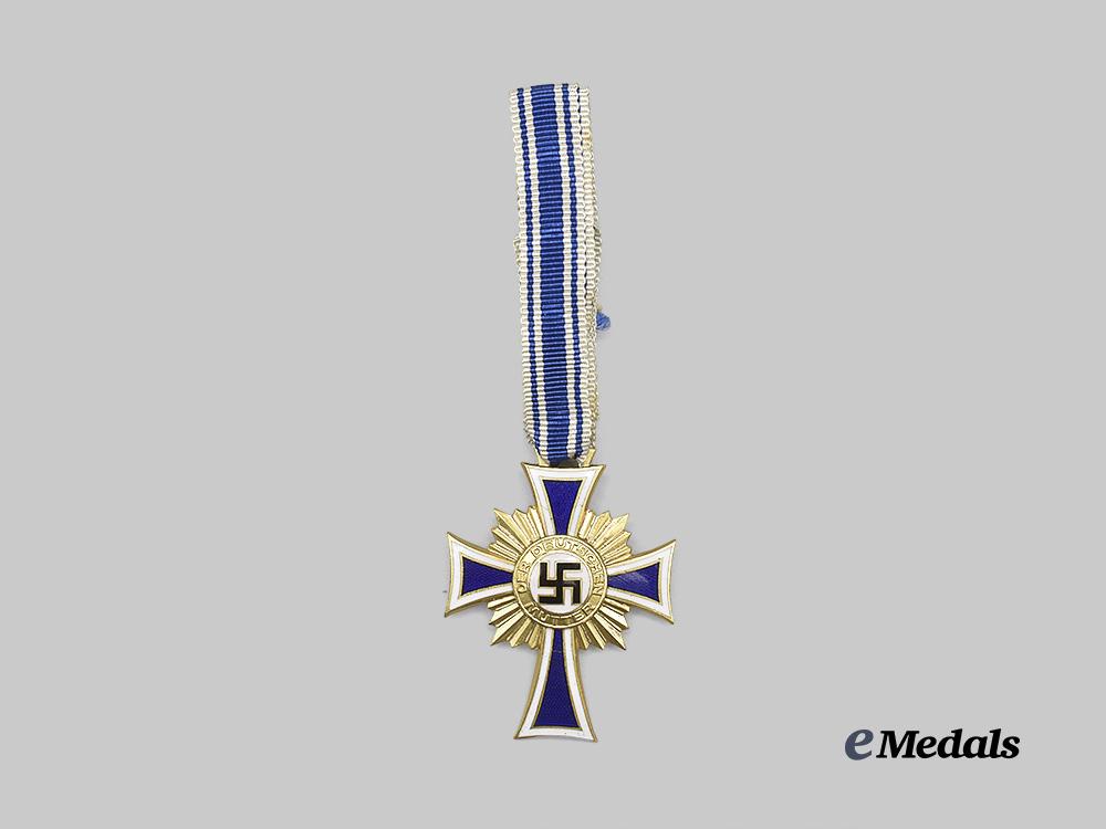 germany,_third_reich._an_honour_cross_of_the_german_mother,_gold_grade_with_case,_by_b._h._mayer_e_medals__g61020_6