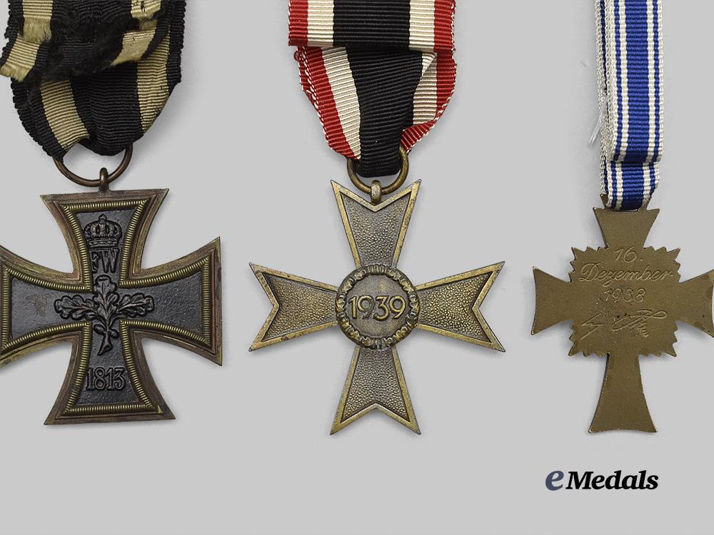 germany,_third_reich._a_mixed_lot_of_awards_for_military_and_civil_service_e_medals__g61026_6